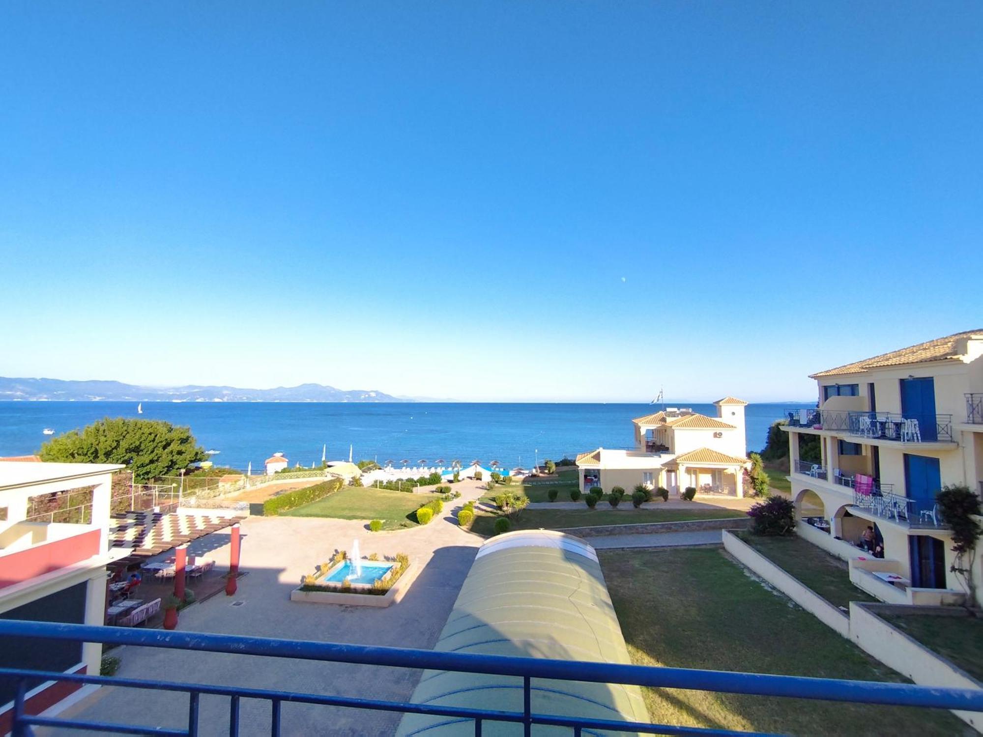 Ionian Sea View Hotel Kávos Zewnętrze zdjęcie